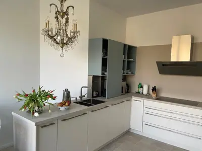 Küche/Küchenzeile in der Unterkunft Haus Mathilda - Kurort Gohrisch - Kamin - Terrasse - Gartensauna - Parkplatz