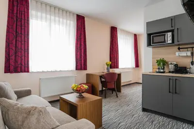 Küche/Küchenzeile in der Unterkunft Point Hotel Apartments and Rooms