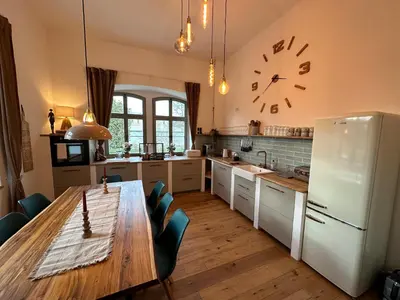 Küche/Küchenzeile in der Unterkunft Ferienwohnung Hortensie Rittergut Schloss Zehista Gutshaus