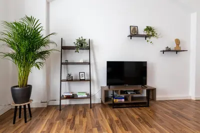 TV/Unterhaltungsangebot in der Unterkunft Business & Life Apartment nähe TU, HBF und Oper - SmartTV, MagentaTV und Küche