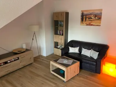 Ein Sitzbereich in der Unterkunft Ferienwohnung Teichblick -Balkon-